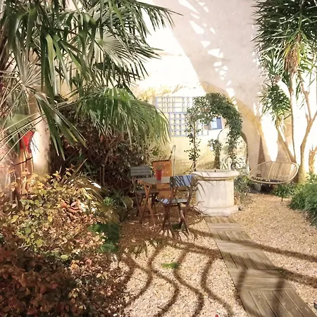 Maison De Caractere Au Coeur Des Vignes Et Du Canal Du Midi Holiday home *